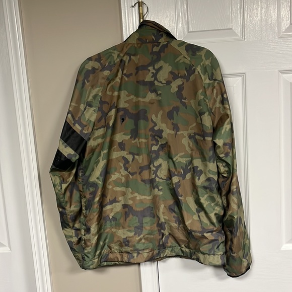 Nike camo windbreaker size large - Picture 2 of 4